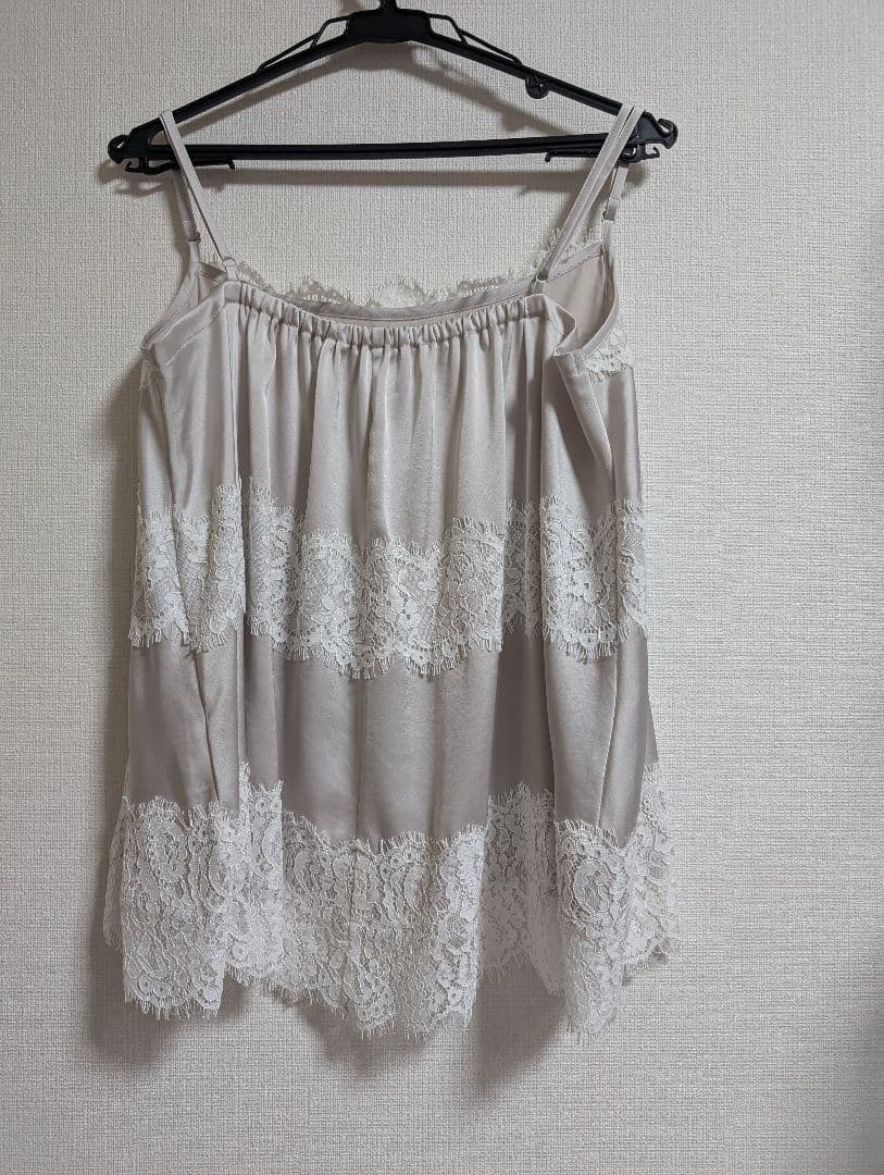 【けいやん。さん専用】カデュネ　レースキャミソール　グレージュ