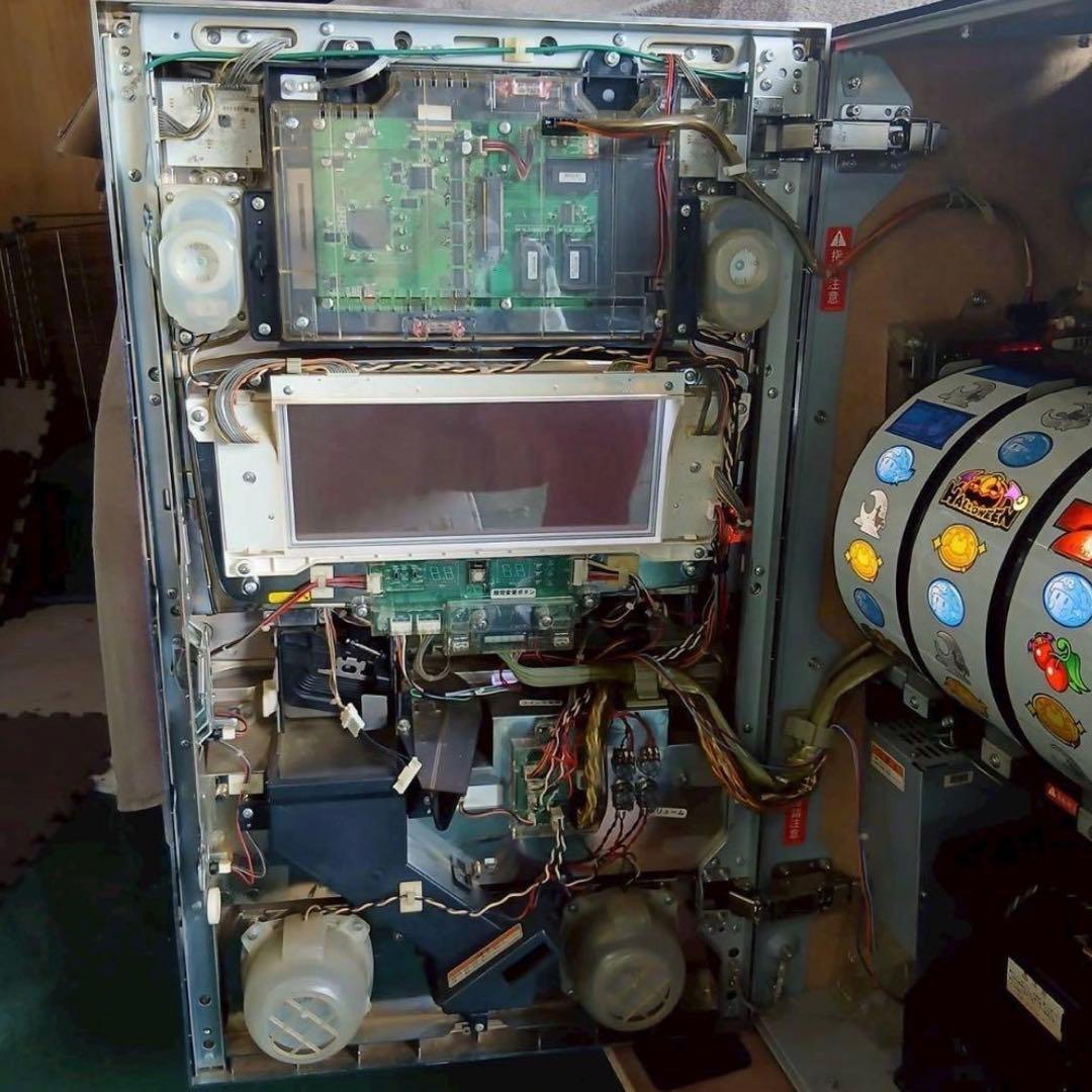 ★送料込み★KPE マジカルハロウィン2 通電動作確認済 パチスロ ジャンク品