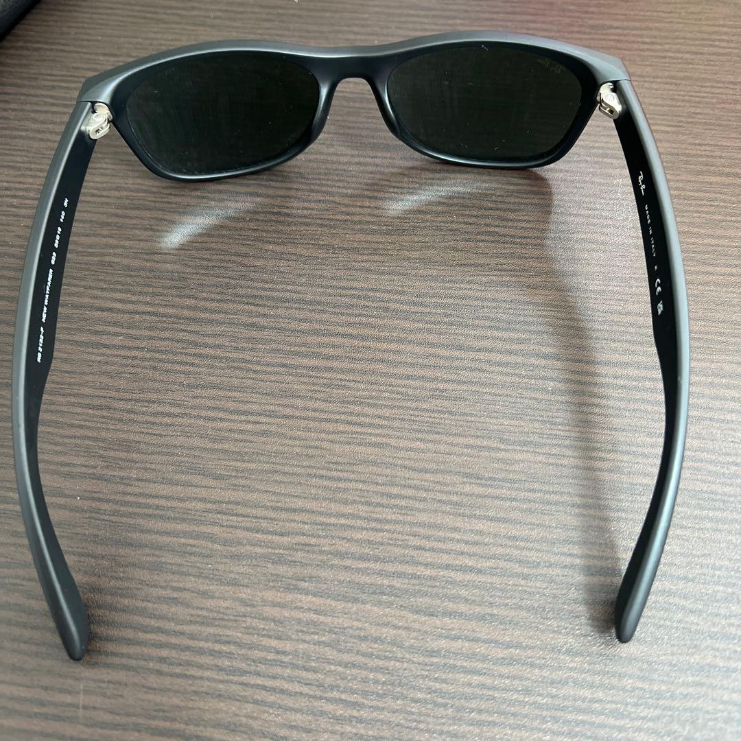 Ray Ban レイバン　RB2132-F