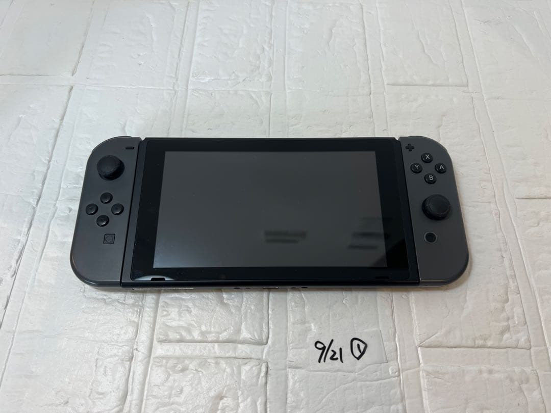 Nintendo Switch グレー 本体 ①