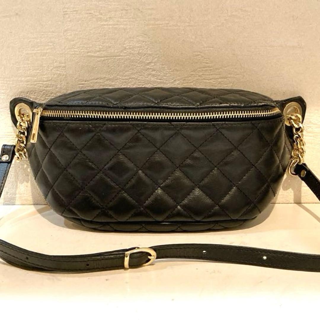 【美品】AULENTTI キルティング　ウエストバッグ　ボディバッグ　黒