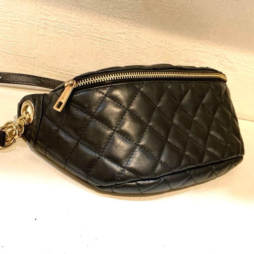 【美品】AULENTTI キルティング　ウエストバッグ　ボディバッグ　黒