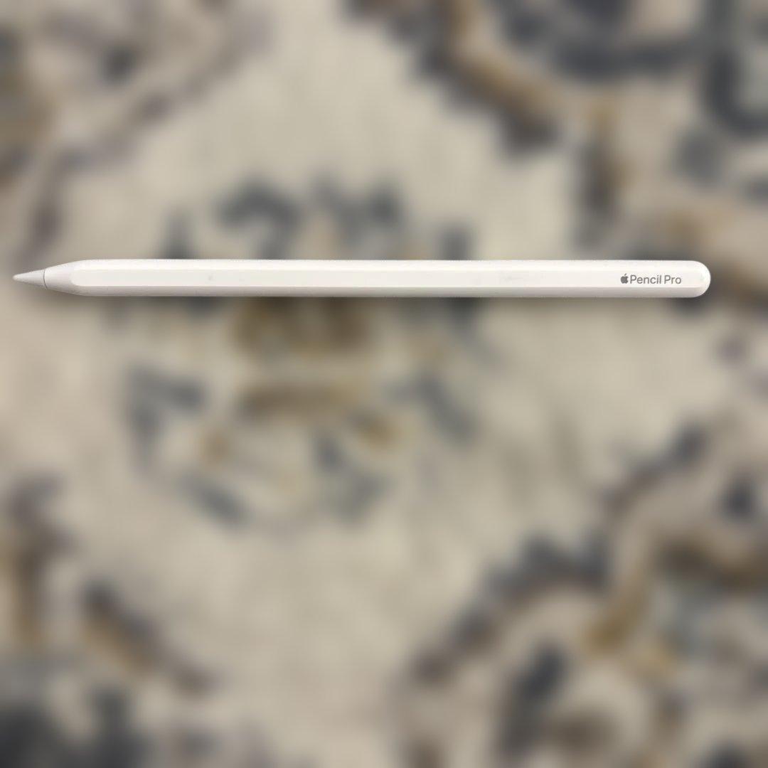 Apple Pencil Pro ホワイト