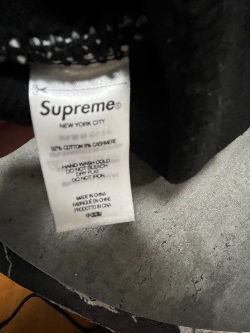 ザ*キ様 Supreme ニット帽・ビーニー 黒（即購入可能❗️）