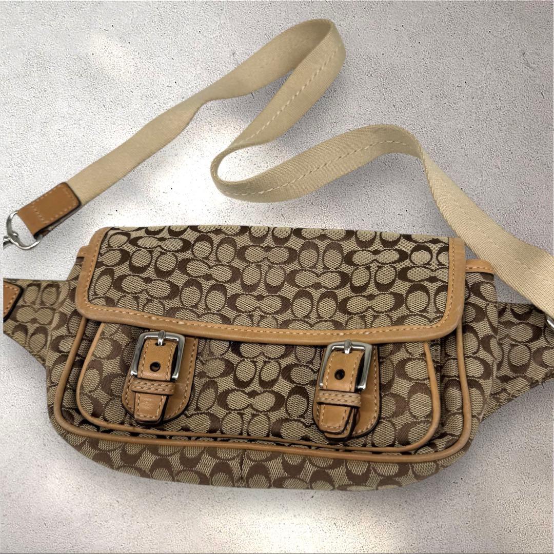 希少コーチ COACHミニシグネチャー ボディバッグ ウエストバッグ