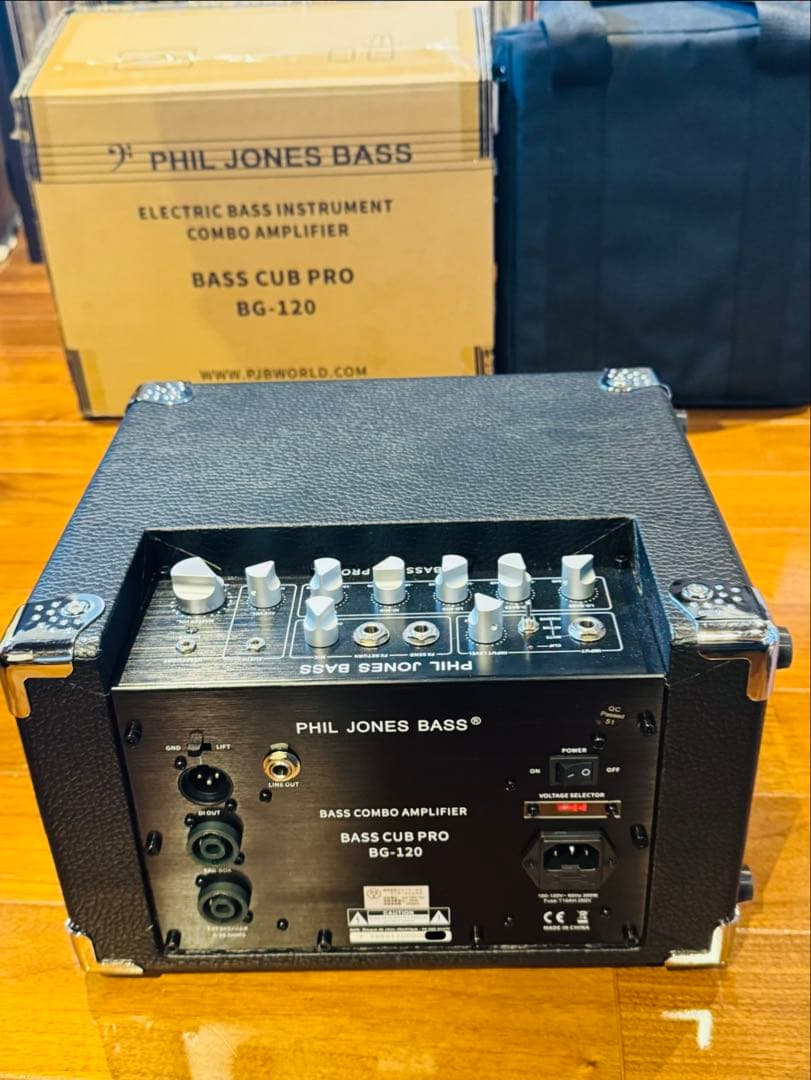Phil Jones Bass Cub Pro BG-120 キャリングバッグ付