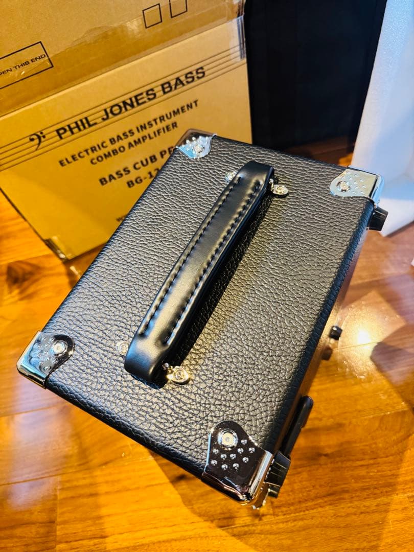Phil Jones Bass Cub Pro BG-120 キャリングバッグ付