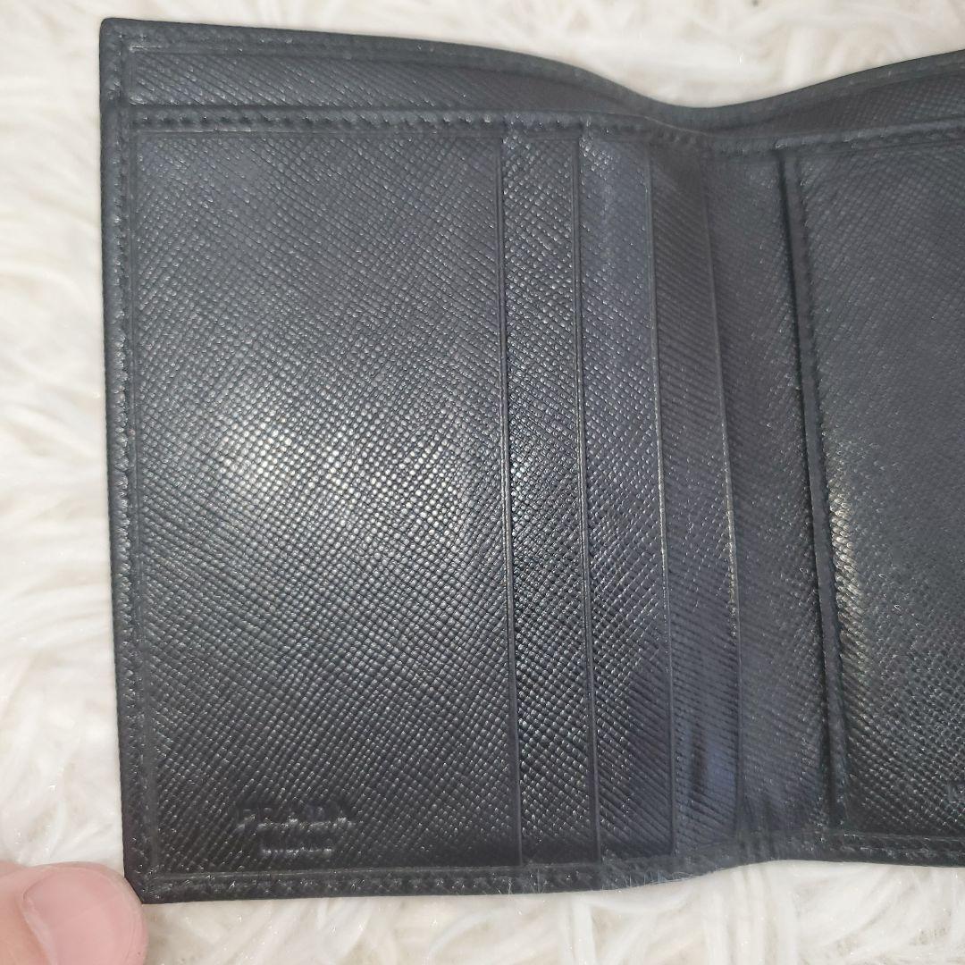 ⭐極美品⭐PRADA サフィアーノレザー 三角ロゴ 三つ折り財布 ブラック