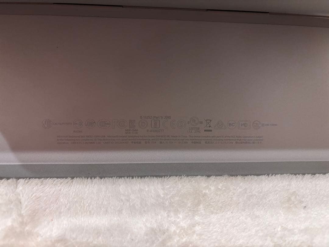 Microsoft Surface Pro 4 タブレットPC