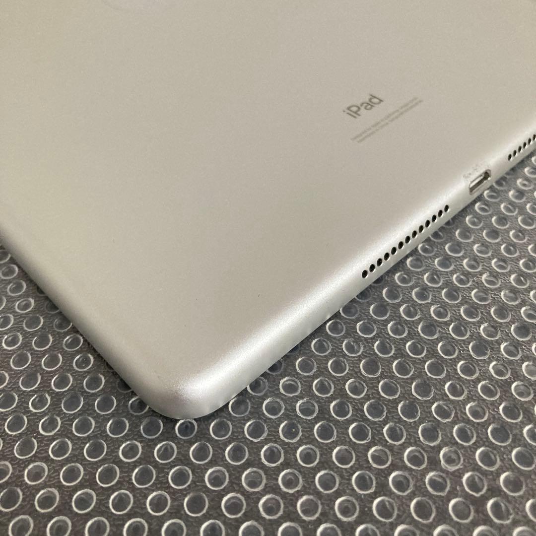 1052【早い者勝ち】電池良好☆iPad7 第7世代 32GB WIFIモデル☆