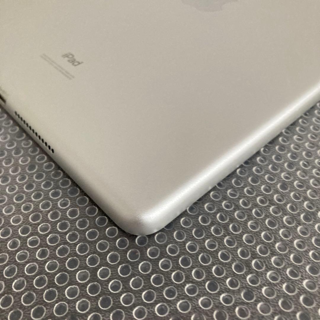 1052【早い者勝ち】電池良好☆iPad7 第7世代 32GB WIFIモデル☆