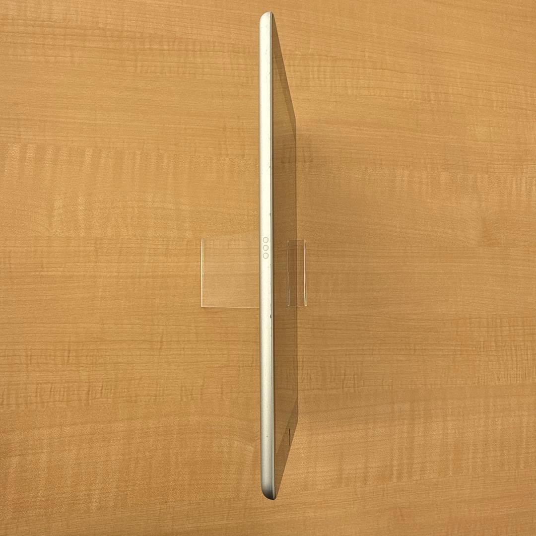 iPad 第9世代 64GB シルバー Wi-Fiモデル