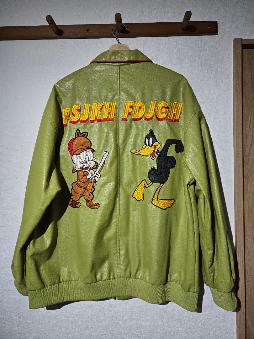 UNSTUDIO BUGS BUNNY スタジャン looney tunes