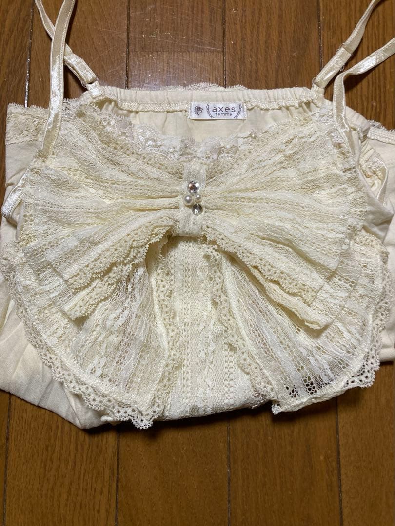 axes femme♡ビッグリボンキャミソール♡生成り♡レース♡