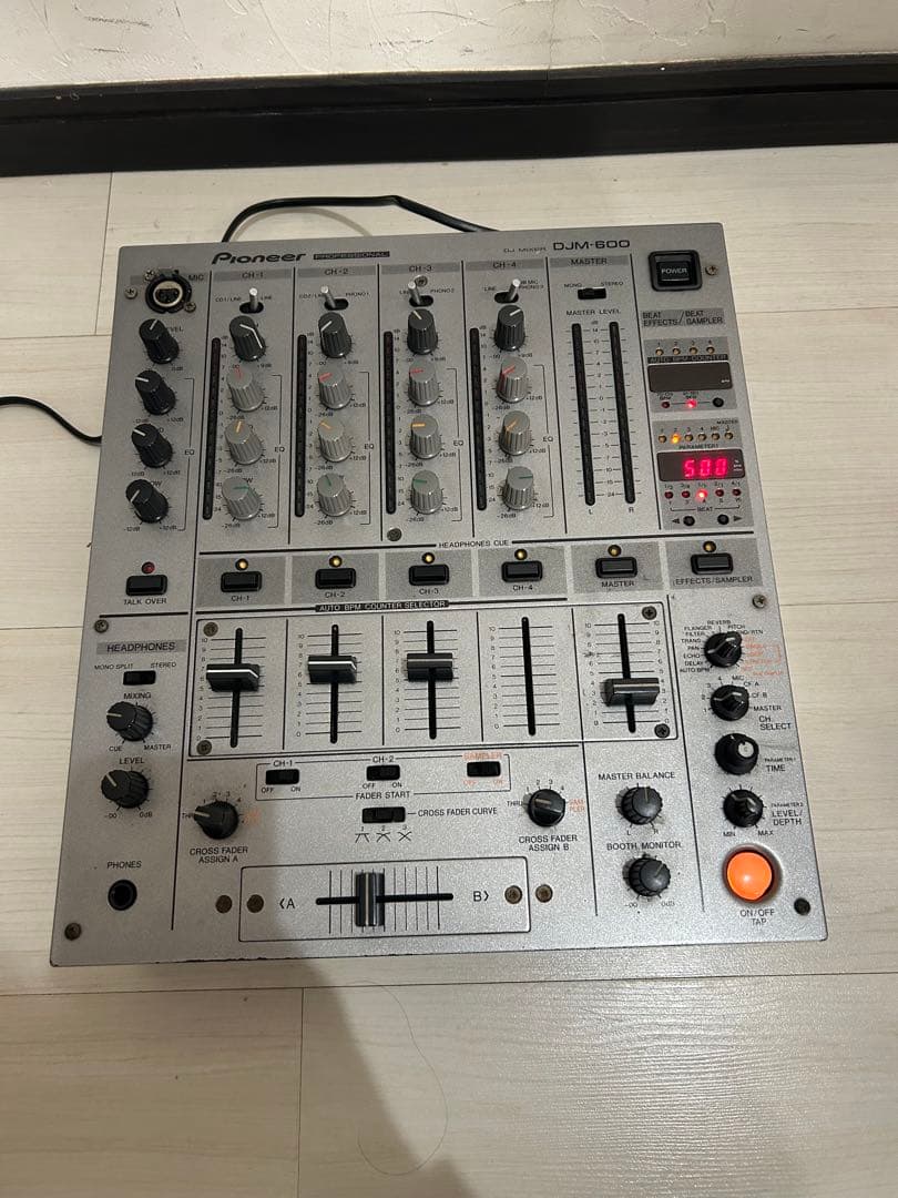 Pioneer DJM-600 DJミキサー