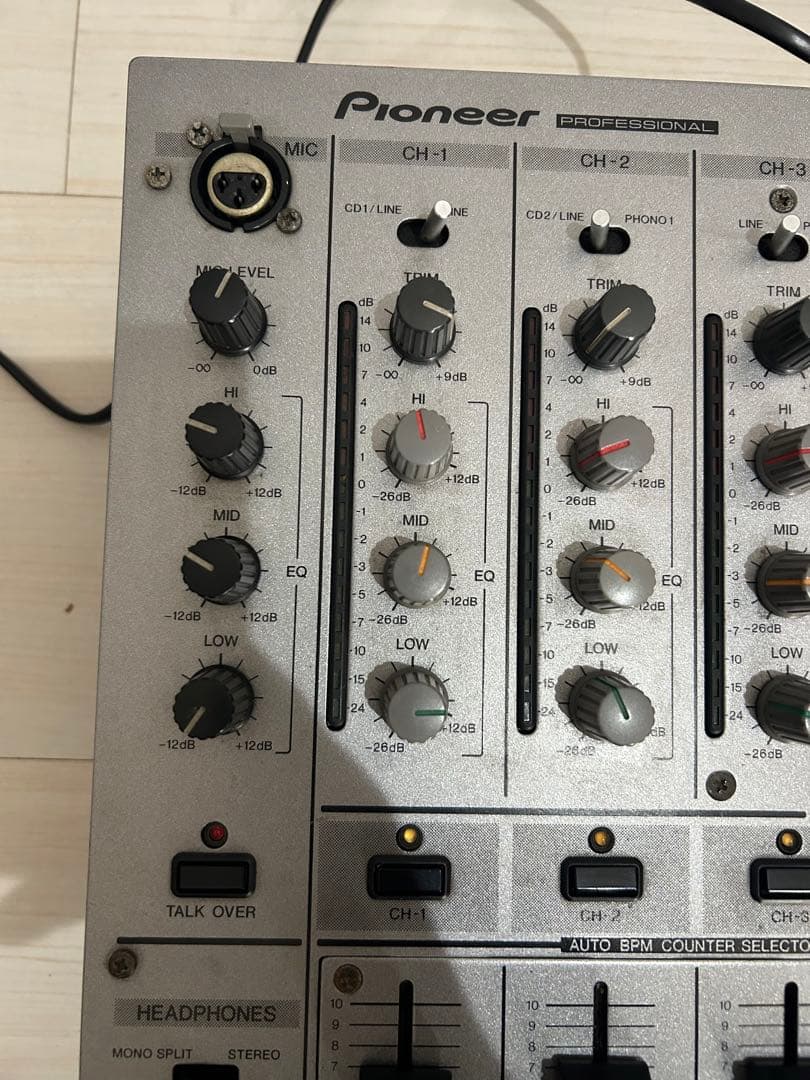 Pioneer DJM-600 DJミキサー