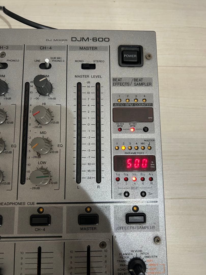 Pioneer DJM-600 DJミキサー