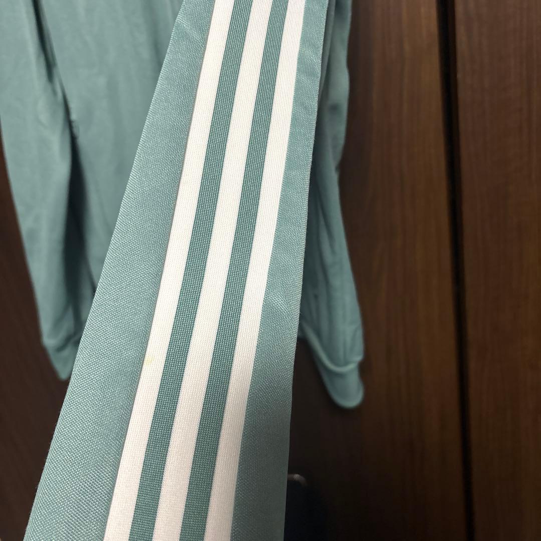 adidas originals ジャージ グリーン くすみ　ベッケンバウアー