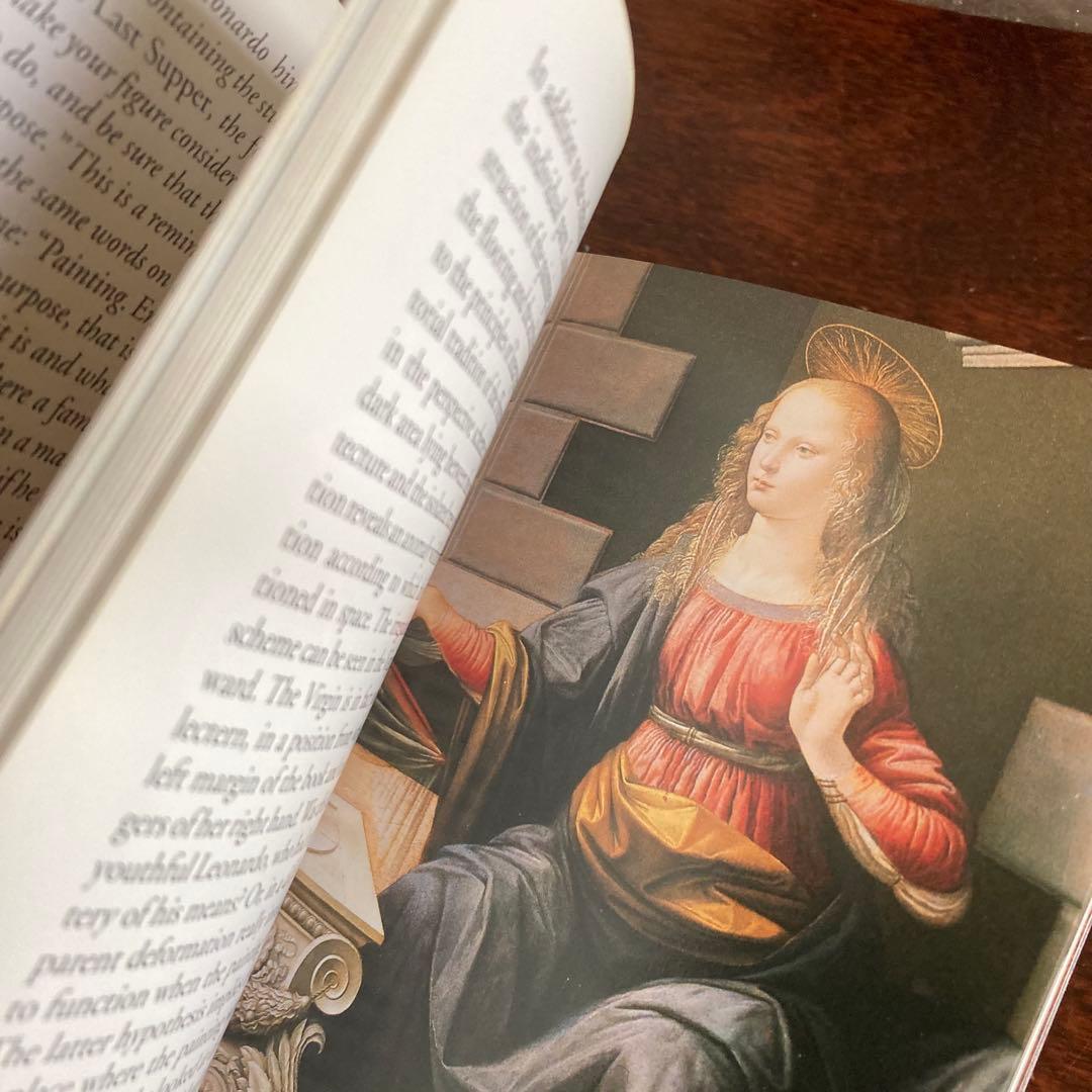 ⭐️Leonardo da Vinci⭐️ 小さめdで分厚い洋書　英語　✨♡匿名☆○