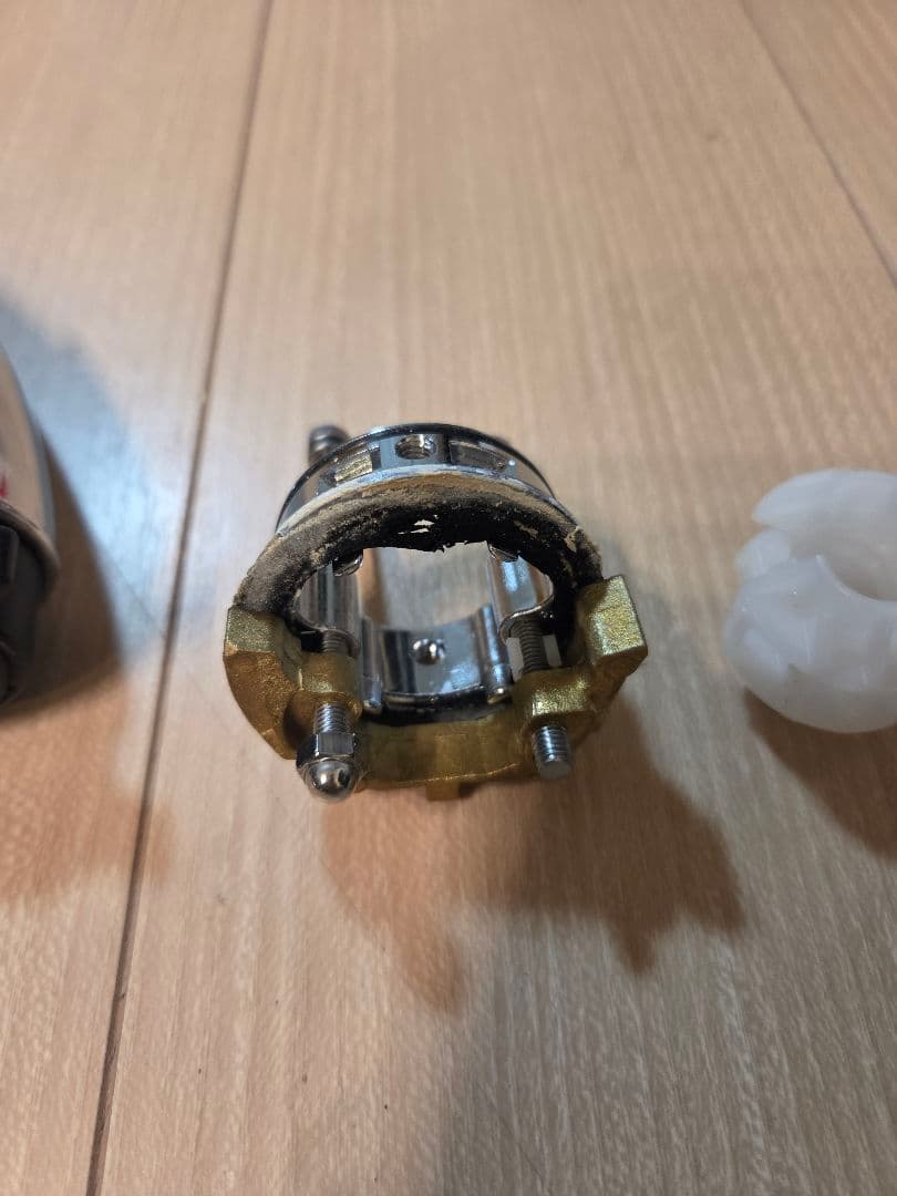 INAXキッチン用タッチレス水栓SF-NB451SXU、100V電源対応。