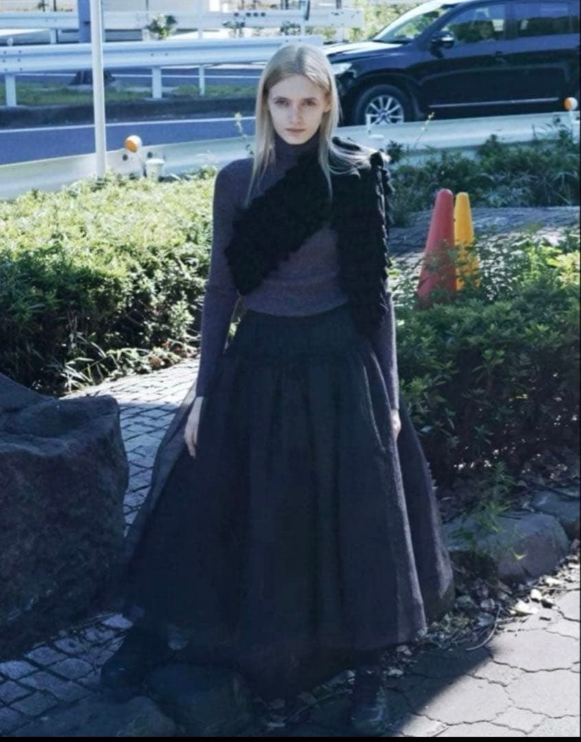 bibiy. 極美品！scarlet skirt ブラック