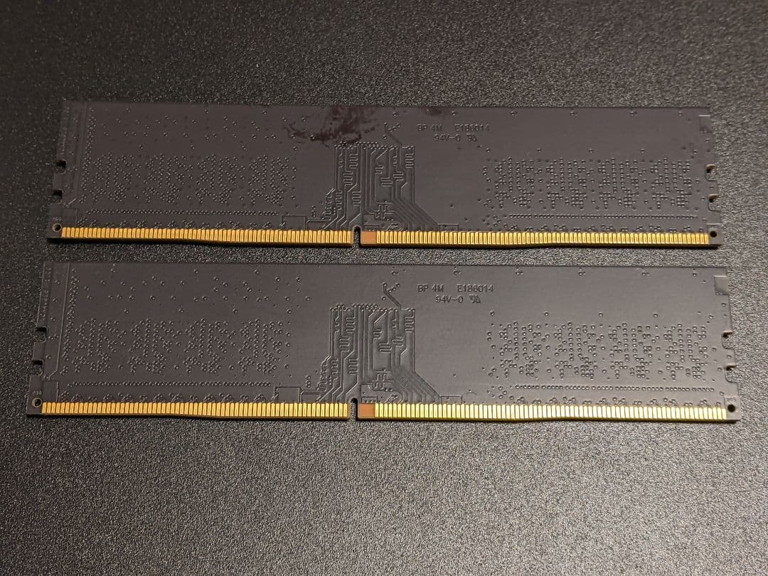 DDR4-2666 デスク用メモリ 16GB (8GB×2枚)