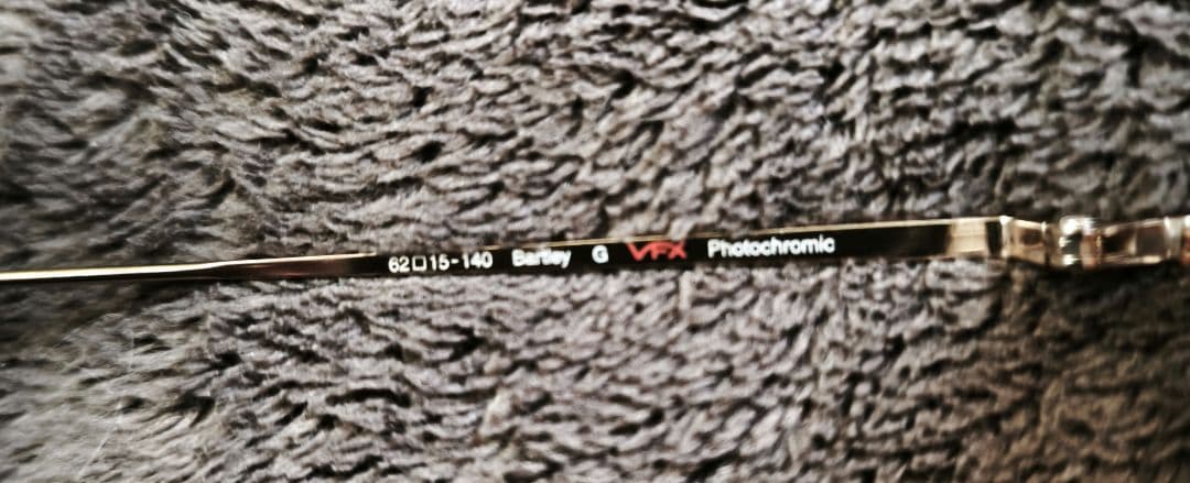 小物 OLIVER PEOPLES Bartley VFX Photochromic