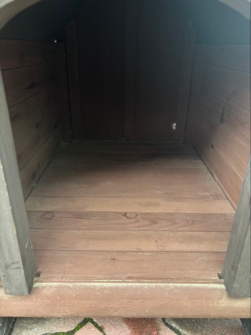 送料込に変更しました！木製犬小屋 中型犬用 ログハウス風