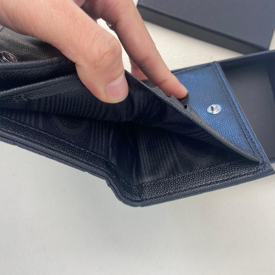 Saint Laurent（サンローラン） 2つおり財布