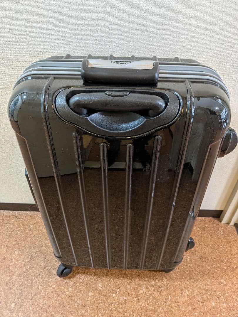 【美品】スーツケース　キャリーケース　旅行　鍵付　EMINENT　TSA002