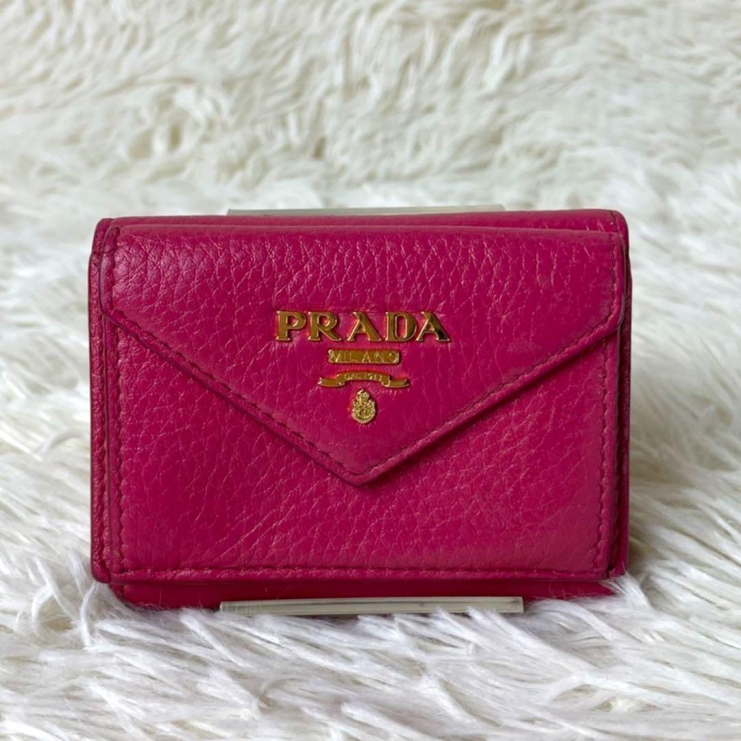大人気✨PRADA プラダ 三つ折り財布 コンパクトウォレット シボ革 希少