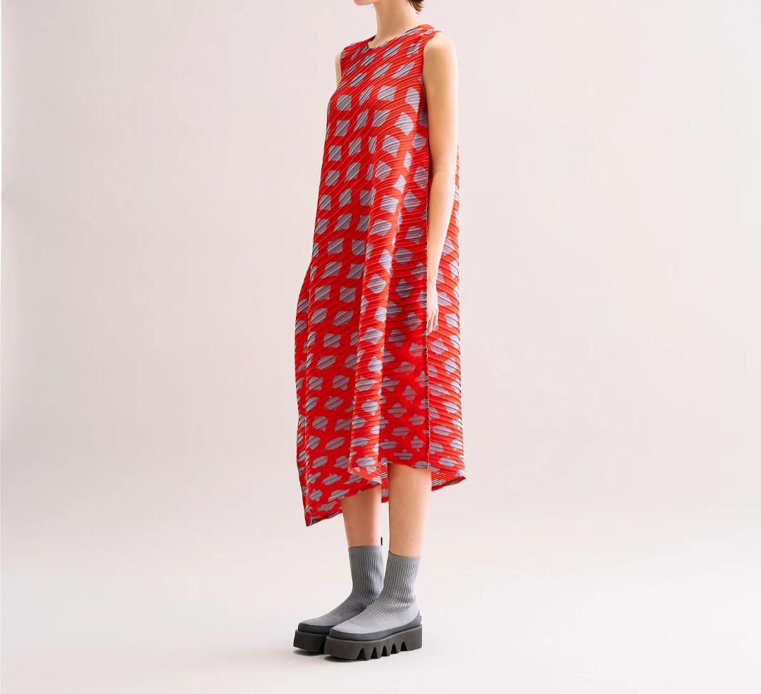 イッセイミヤケ　REITERATION PLEATS ワンピース