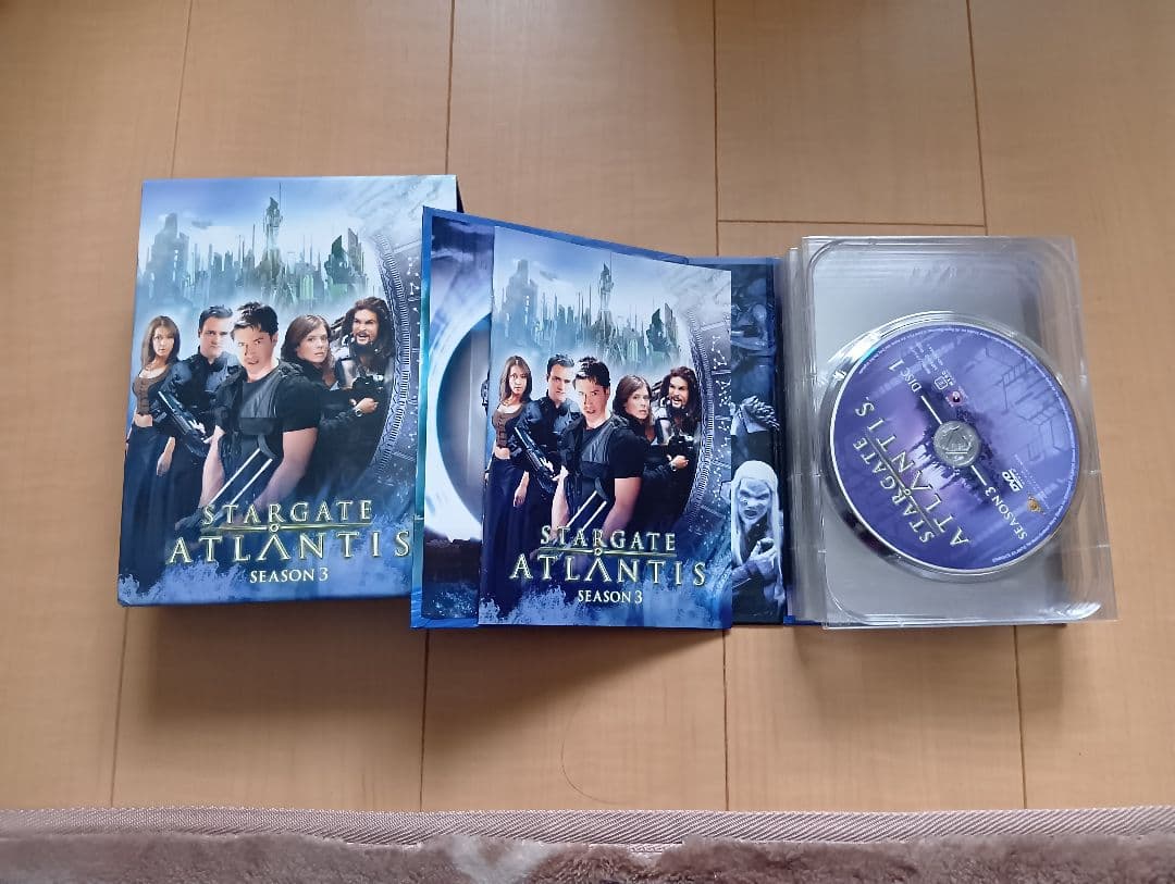 スターゲイトアトランティス DVDボックス1巻2巻3巻コンパクトボックス4巻5巻