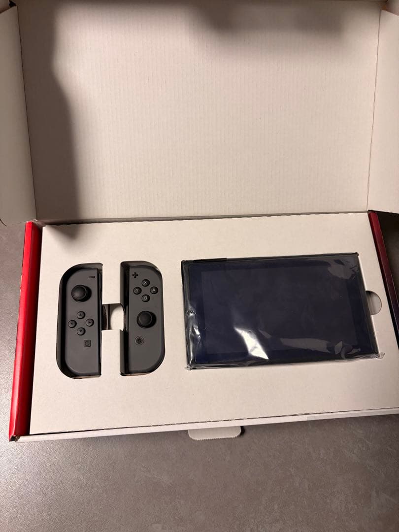 任天堂 Nintendo Switch HAD-S-KAAAA [グレー]