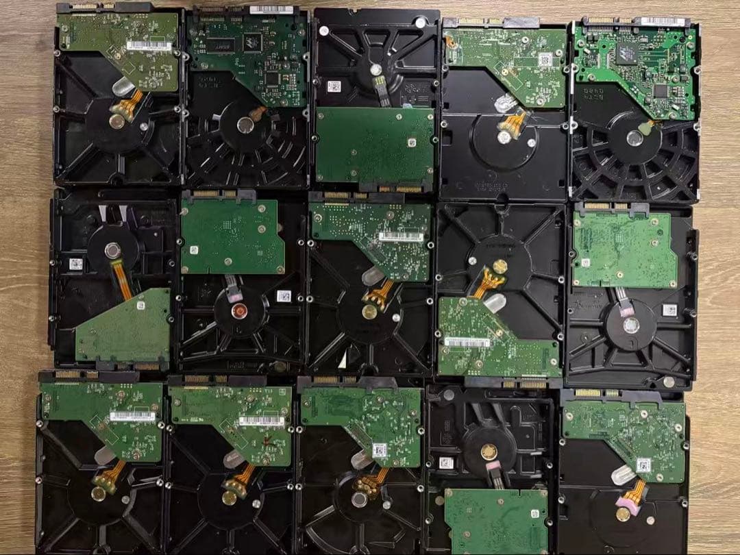 ら*ら様 ディスクトップ 3.5インチ内蔵ハードディスクSATA WD接続 まと