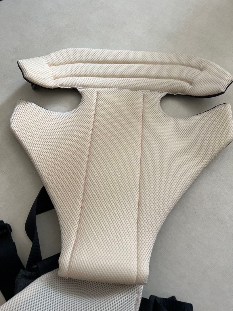 美品 ZERO CUSE BERRY 抱っこ紐 新生児 キューズベリー