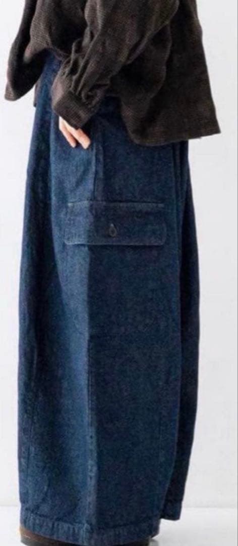 美品　定価3.1万円　ネストローブ（nest Robe）デニムバレルパンツ