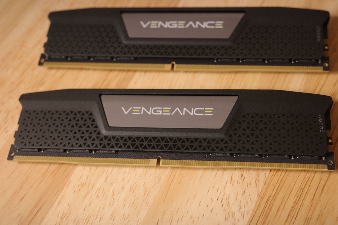 メモリー VENGEANCE DDR5-5600Hz 64GB