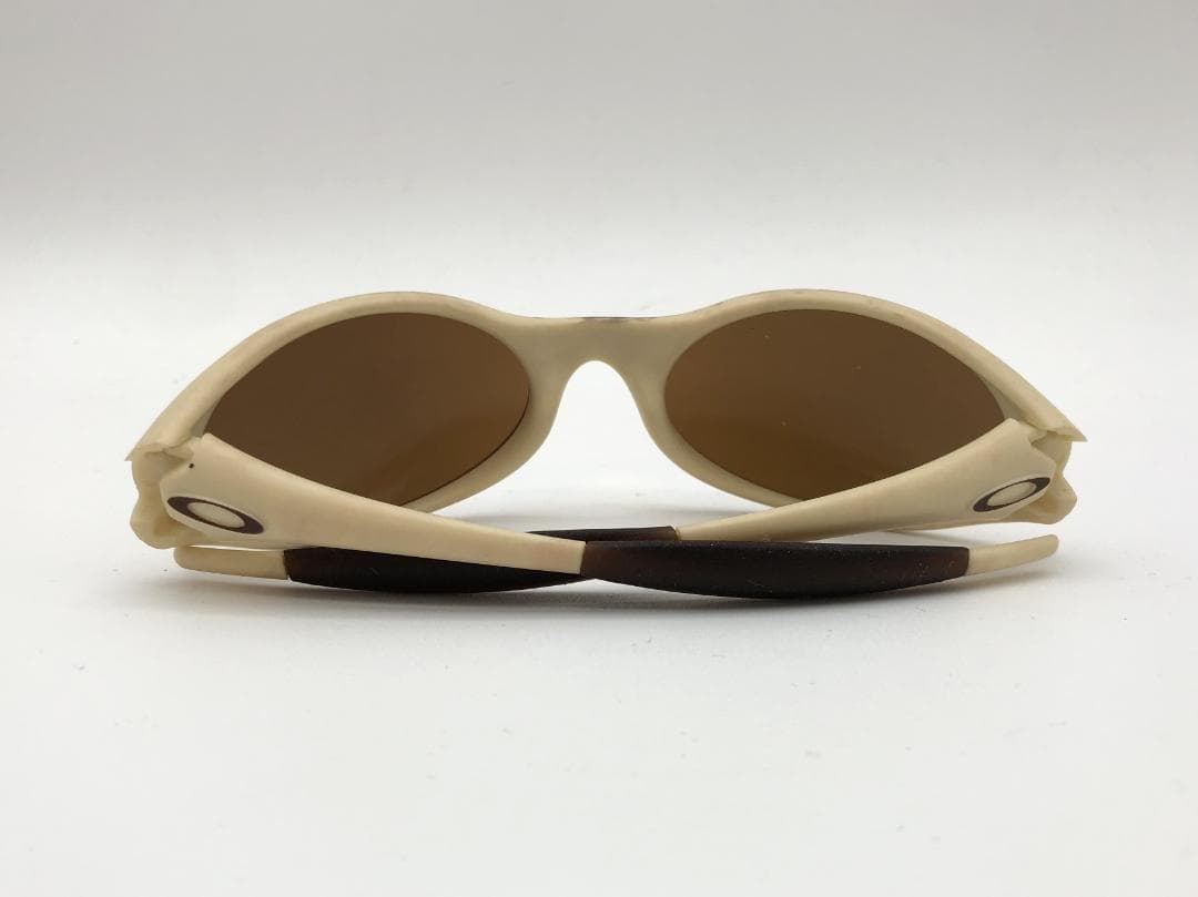 2*t様 Oakley アイジャケット サングラス アイボリー