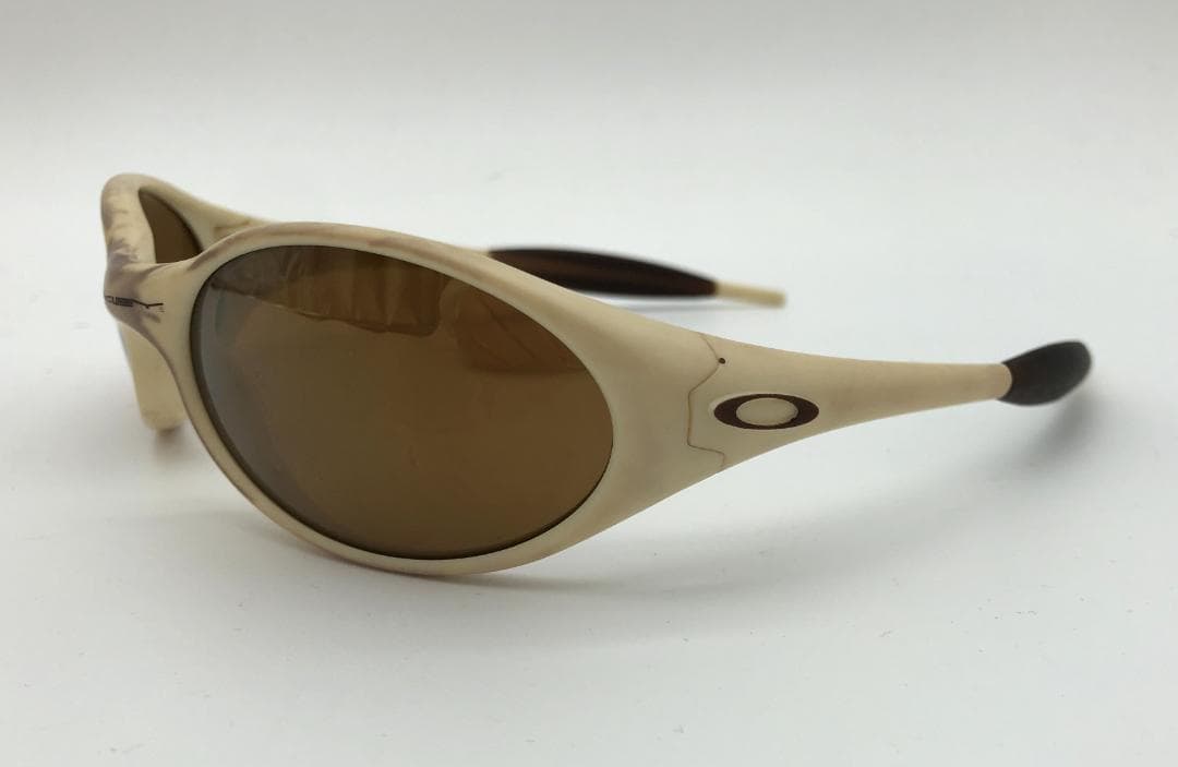 2*t様 Oakley アイジャケット サングラス アイボリー
