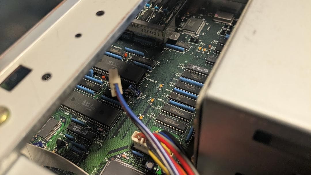 SHARP X68000 PRO CZ-653C-GY　ジャンク