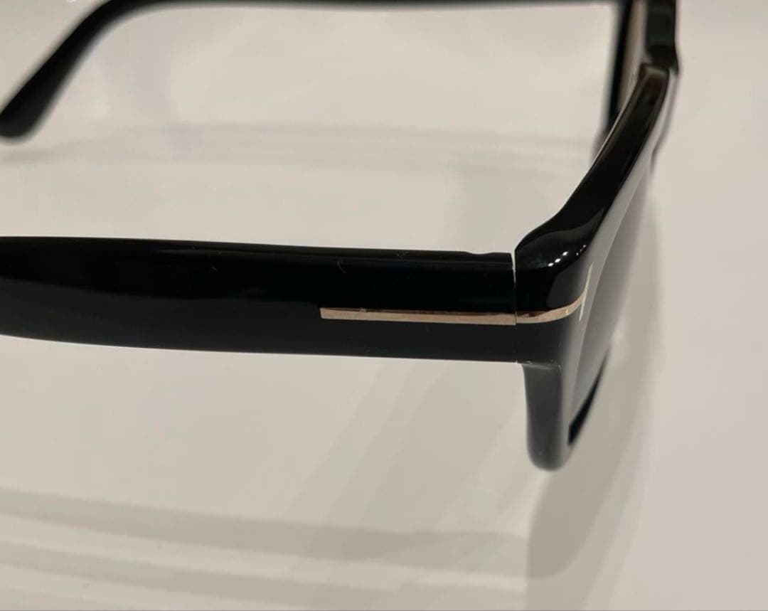 偏光　TOM FORD 正規品 トムフォード メガネ 　TF0237 サングラス