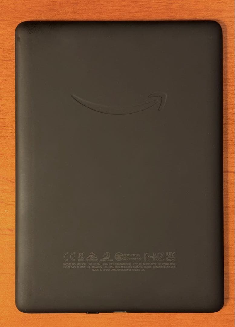 Kindle Paperwhite 第11世代 16GB (カバー付き)