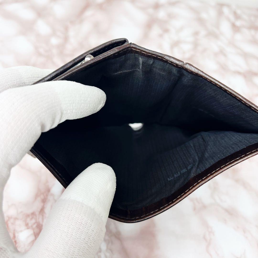 【極美品】FENDI 二つ折り財布 ガマ口　65