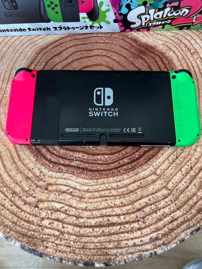 Nintendo Switch ニンテンドースイッチ本体　スプラトゥーンカラー