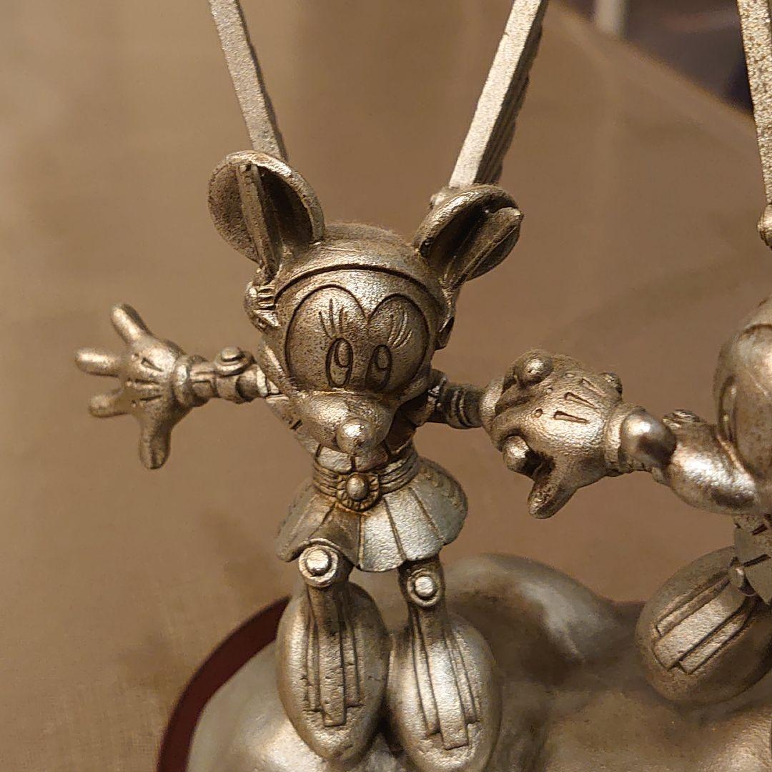 レア　ディズニー　ミレニアム　2001　ミッキー&ミニー　フィギュアリン　限定品