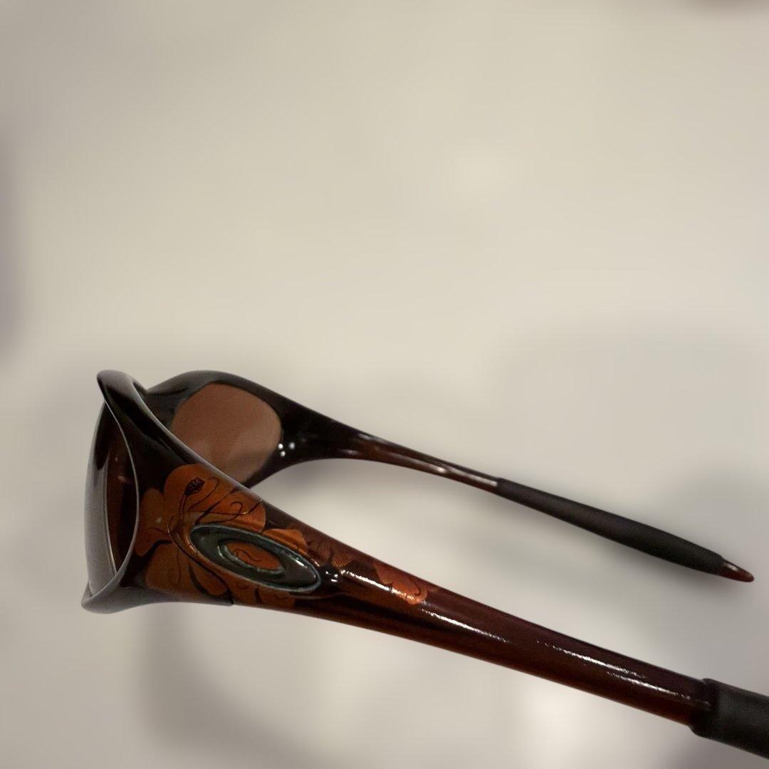 オークリー　サングラス　ハイビスカス　中古品