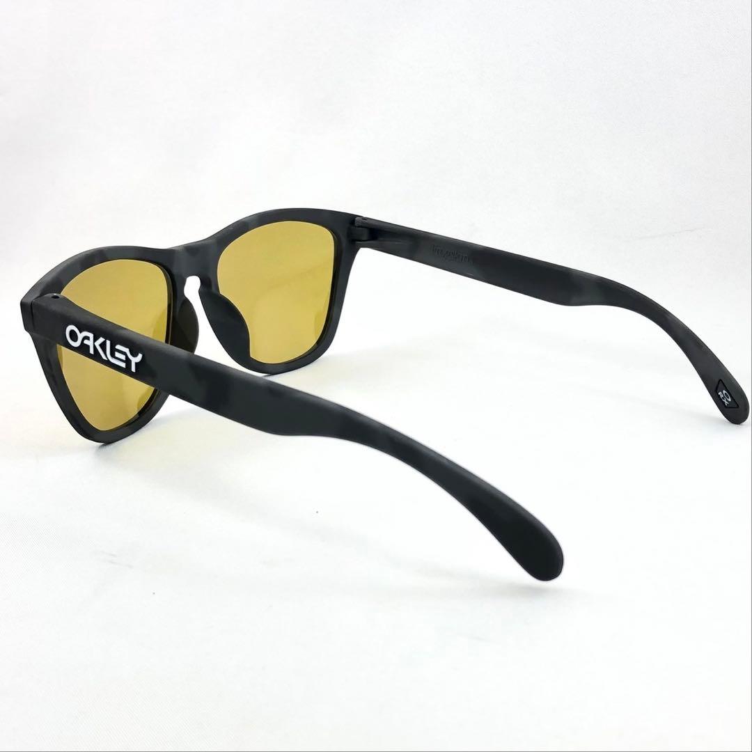 オークリーox8137A-0455偏光イエローサングラスFrogskins