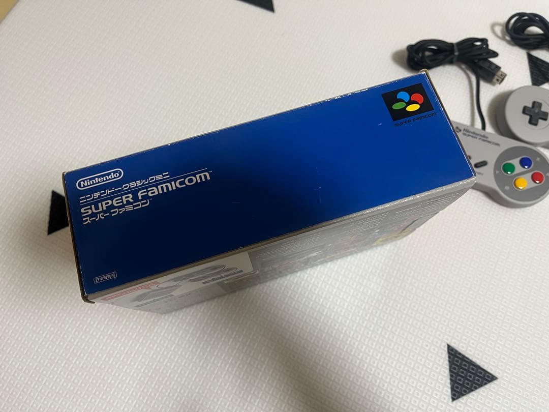 ニンテンドー　クラシックミニ スーパーファミコン　classic mini