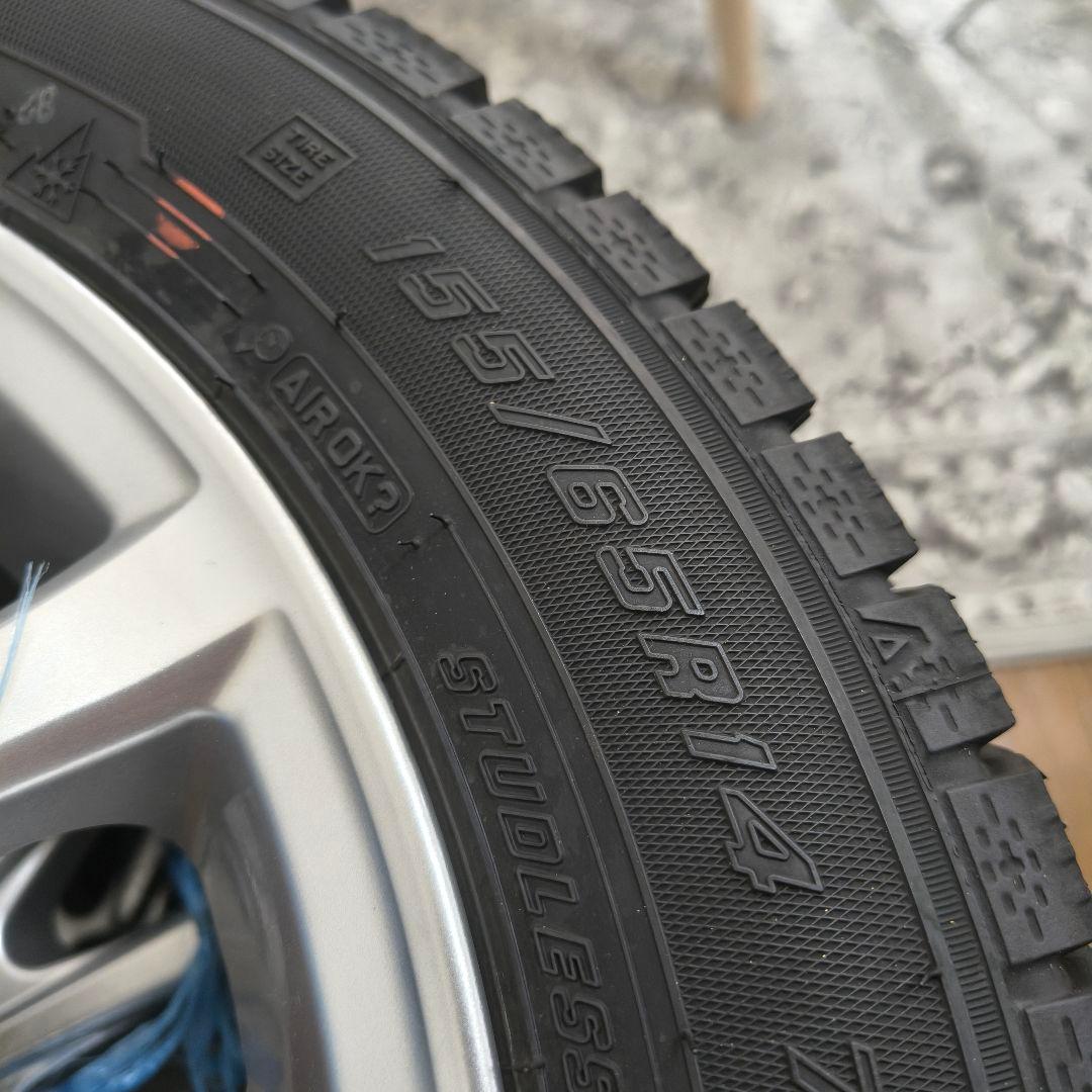 スタッドレスタイヤ 155/65R14 + シルバーホイール
